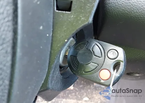 2015 Ford Focus Se z USA, uszkodzony, nr VIN 1FADP3K24FL365694